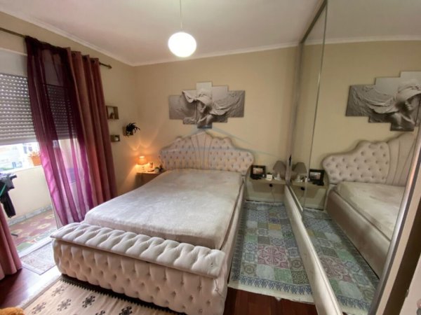 Tirane, shitet apartament 2+1 Kati 3, 110 m² (Ambasada Amerikane)