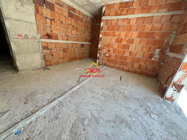 Vlore, shitet garsonier Kati 3, 73 m² 131.580 € (Rruga Sali Vranishti)