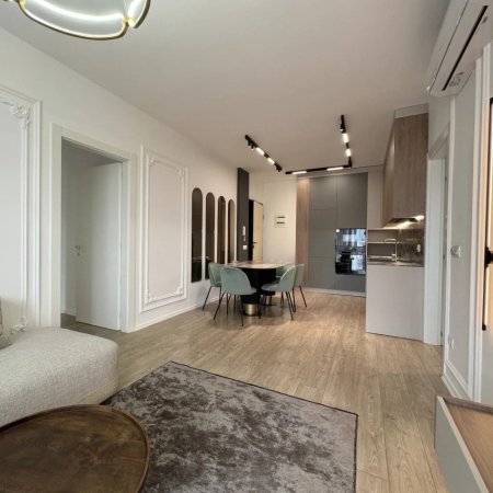 Tirane, jepet me qera apartament 2+1+Aneks+Ballkon Kati 11, 110 m² 1.400 € (rruga e Kavajes)