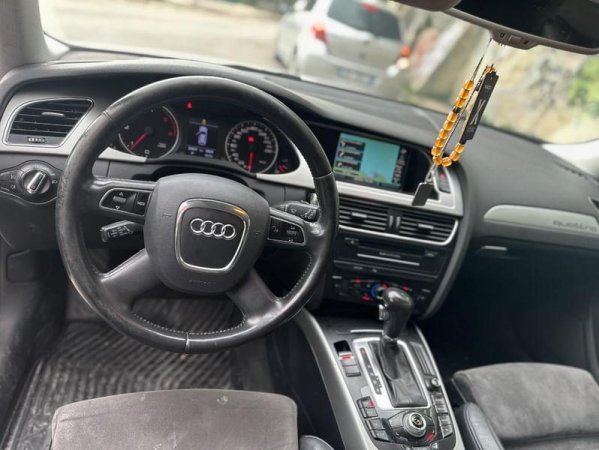 0699192594 OKAZION PER 24 ORE 6000EURO , shitet makine Audi a4 Nafte, gri metalizato automatik Klima 234.000 km