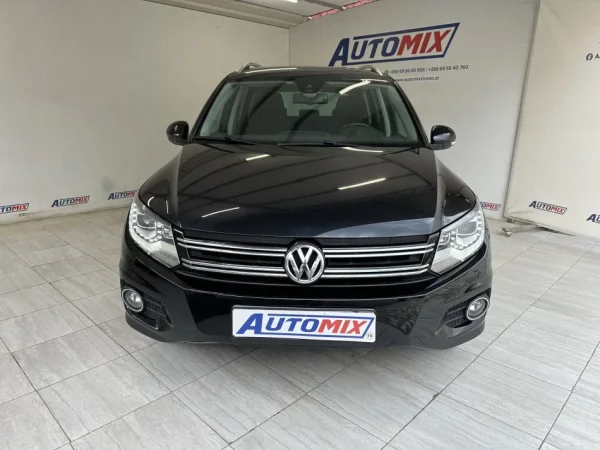 Tirane, shes SUV | Fuoristrad | Xhip VW TIGUAN Nafte, e zeze automatik Klima 213.000 km 11.900 €
