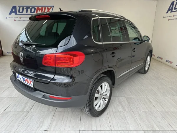 Tirane, shes SUV | Fuoristrad | Xhip VW TIGUAN Nafte, e zeze automatik Klima 213.000 km 11.900 €