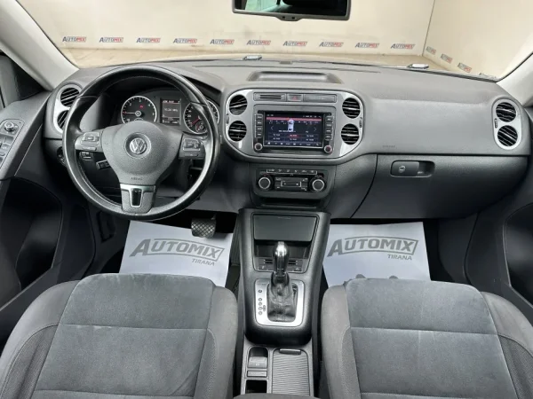 Tirane, shes SUV | Fuoristrad | Xhip VW TIGUAN Nafte, e zeze automatik Klima 213.000 km 11.900 €