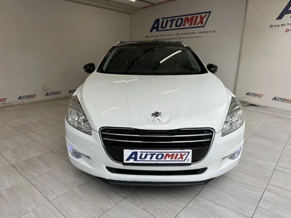 Tirane, shes makine peugeot 508 Nafte, e bardhë automatik Klima 215.000 km 7.900 €