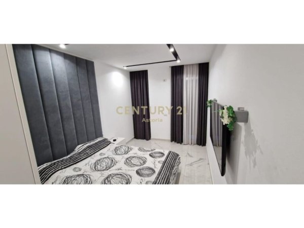 Tirane, jepet me qera apartament 2+1 Kati 4, 98 m² 750 € (Ish Hipoteka)