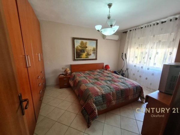 Tirane, jepet me qera apartament 2+1 Kati 5, 75 m² 400 € (Materniteti Ri)