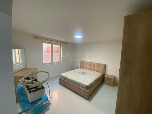 Tirane, jepet me qera apartament 2+1 Kati 0, 120 m² 400 € (Bulevardi i Ri)