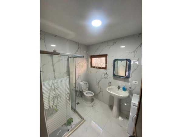 Tirane, jepet me qera apartament 2+1 Kati 0, 120 m² 400 € (Bulevardi i Ri)