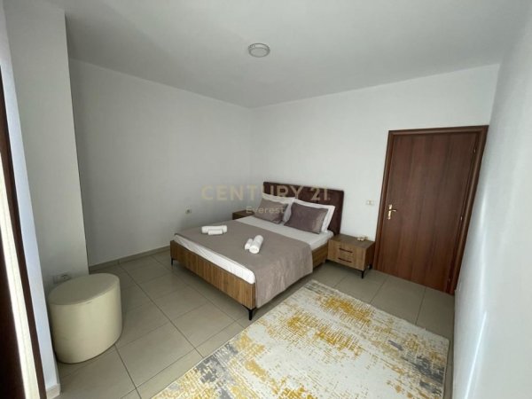 Tirane, jepet me qera apartament 2+1 Kati 6, 124 m² 450 € (Astir)
