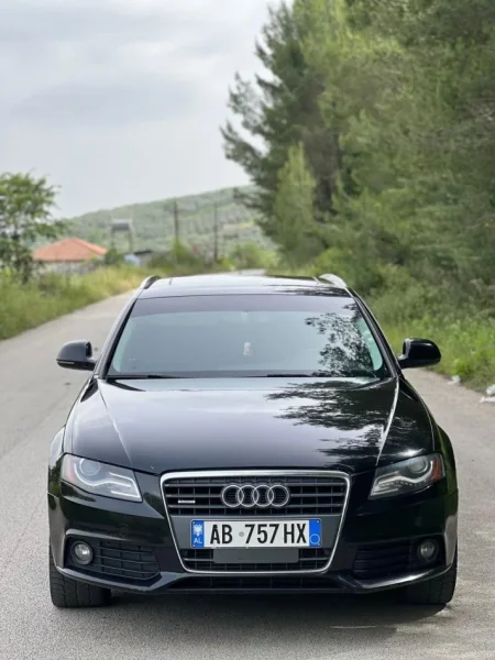 Elbasan, shes me portobagazh AUDI A4 Benzin+Gaz, e zeze automatik Kondicioner 270.000 km
