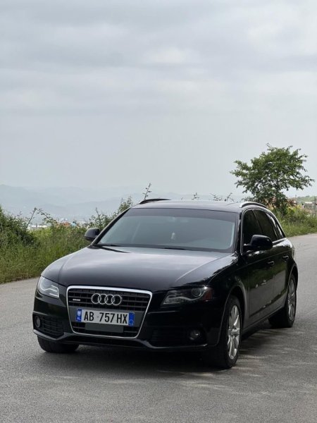 Elbasan, shes me portobagazh AUDI A4 Benzin+Gaz, e zeze automatik Kondicioner 270.000 km 7.700 €