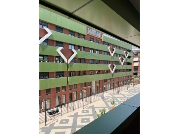 Tirane, jepet me qera apartament 3+1+Aneks+Ballkon Kati 3, 150 m² 1.300 € (REZIDENCA KODRA E DIELLIT)