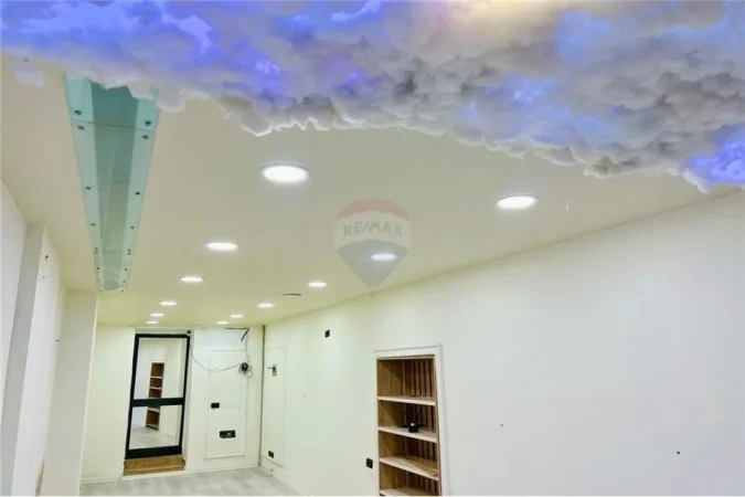 Tirane, jepet me qera dyqan Kati 0, 40 m² 1.200 € (Bulevardi Gjergj Fishta)