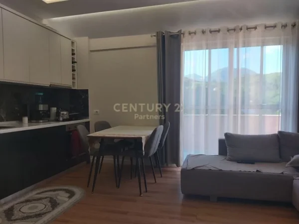 Tirane, shitet apartament 2+1+Ballkon Kati 6, 116 m² 115.000 € ("Muhamet Deliu" tek Fresku, stacioni parafundit i Porcelanit)
