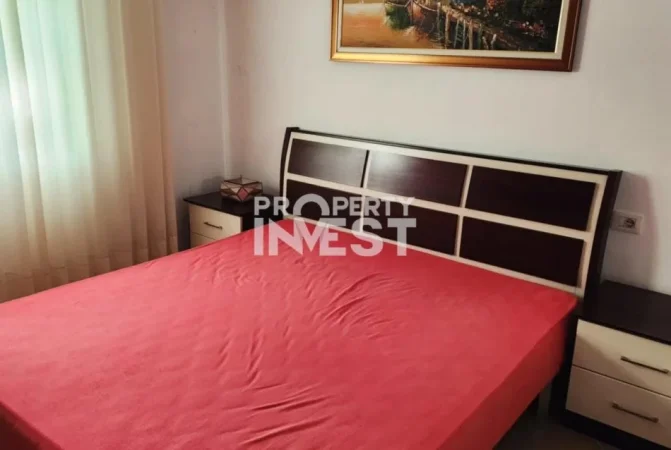 Tirane, jepet me qera apartament 2+1 Kati 1, 171 m² 450 € (Ali Demi)