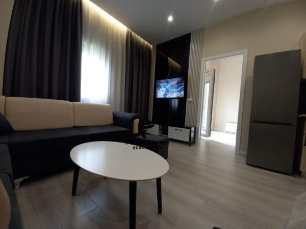 Tirane, jepet me qera apartament 1+1+Ballkon Kati 0, 60 m² 530 € (KODRA E DIELLIT)