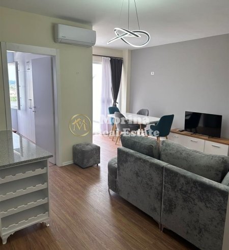 Tirane, jepet me qera apartament 1+1 Kati 4, 72 m² 450 € (Sauku)