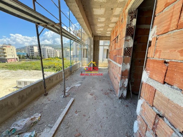 Vlore, shitet garsonier 1+1 Kati 3, 71 m² 129.400 € (Rruga Sali Vranishti)