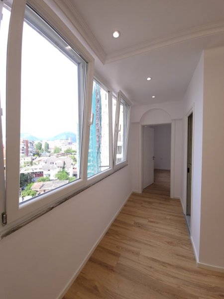 Tirane, shes apartament 1+1 Kati 7, 58 m² 120.000 € (Zogu i zi)