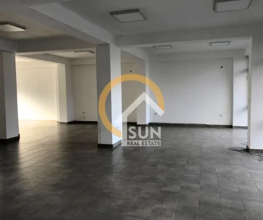 Shkoder, shitet ambjent biznesi Kati 0, 197 m² (PARRUCE, SHKODER)