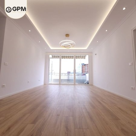 Tirane, shitet apartament 2+1 Kati 7, 94 m² 210.000 € (Zogu i Zi)