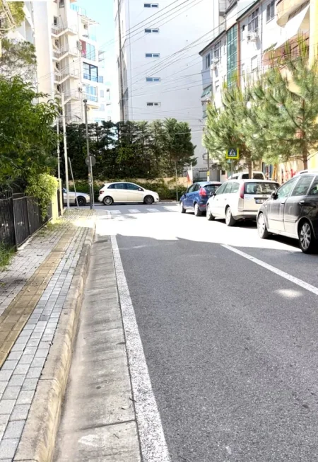 Durres, garsonier qera Javore/Mujore Kati 0, 33 m² 30€ (Shkembi i Kavajes)