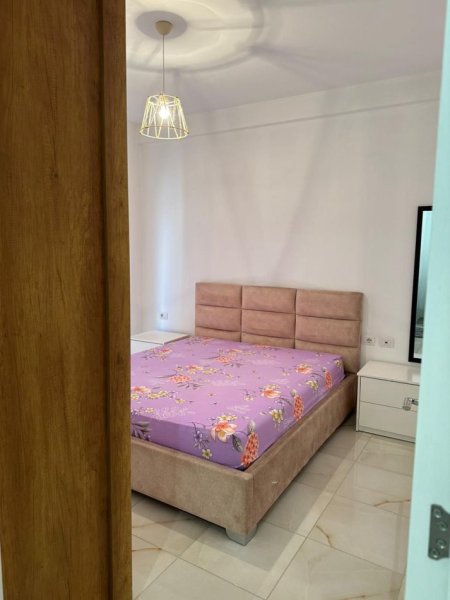 Tirane, jepet me qera apartament 1+1 Kati 2, 67 m² 450 € (Astir)