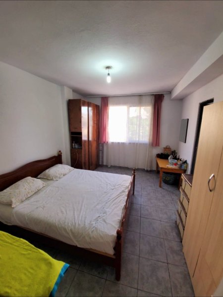 Tirane, jepet me qera apartament 1+1 Kati 5, 50 m² 350 € (Unaza zona Brryli)