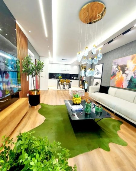 Tirane, shitet apartament , 110 m² 