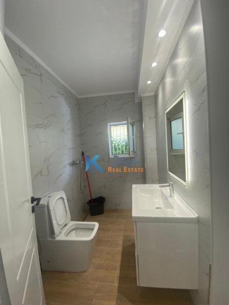 Tirane, shes apartament 1+1+Ballkon Kati 1, 56 m² 80.000 € (Ali Demi)