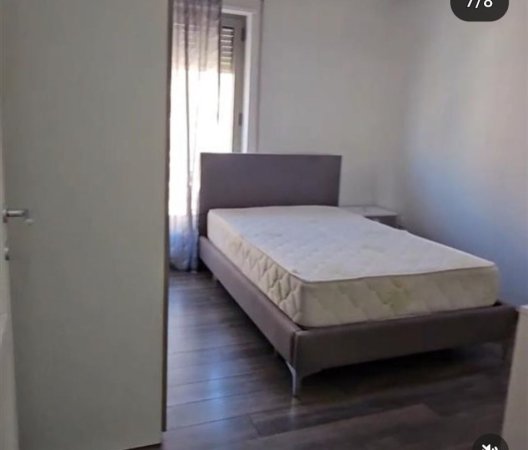 Tirane, jepet me qera apartament 3+1 Kati 8, 140 m² 1.000 € (Kompleksi Delijorgji)