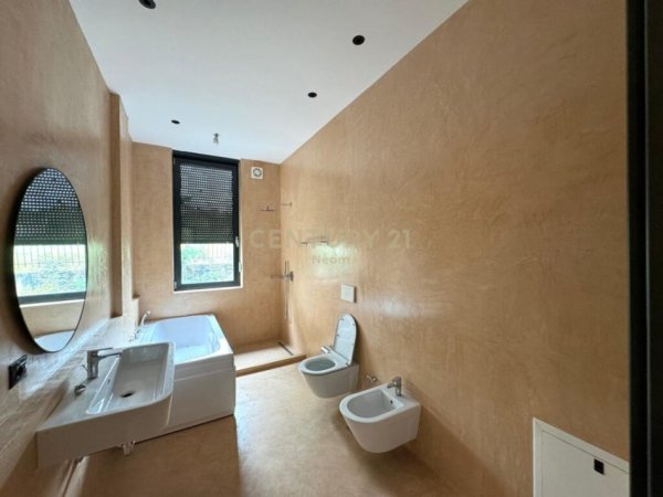 Tirane, shes Vile , 659 m² 1.412.700 € (AKACIA HILLS, Mjull - Bathore)