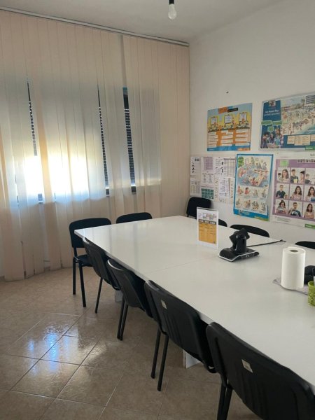Tirane, jepet me qera apartament 2+1 Kati 5, 65 m² 400 € (21 Dhjetori)