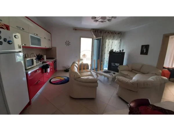 Durres, shitet apartament 2+1+Ballkon Kati 3, 100 m² 165.000 € (Qerret, Durres)