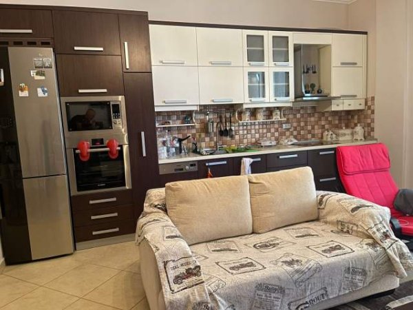 Tirane,  apartament 3+1+BLK Kati 2, 125 m² 700 Euro, te Mihal Grameno