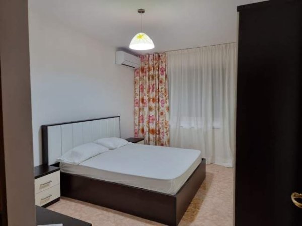 Tirane, jepet me qera apartament 2+1+BLK Kati 4, 94 m² 700 Euro (perlat rexhepi)