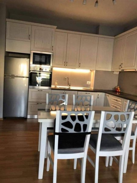 Tirane, jepet me qera apartament 2+1+A+BLK Kati 5, 90 m² 550 Euro