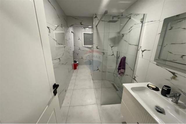 Tirane, jepet me qera apartament 2+1+A+BLK Kati 3, 76 m² 600 Euro (Myslym Shyri)