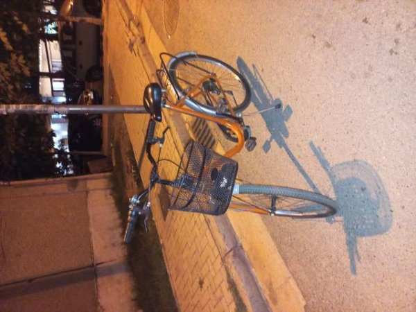 Tirane, shes biciklete Citybike Shimano 26-çe 18.000 Leke