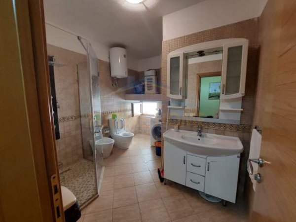 Durres, shitet apartament 3+1+A+BLK Kati 11, 138 m² 100.000 Euro (Shitet, Apartament 3+1+2 ,Te Ish Rajoni I Policise)