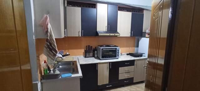 Tirane, jepet me qera Vile 1+1 Kati 1, 50 m² 30.000 Leke (siri kodra)