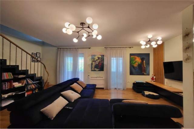 Tirane, jepet me qera apartament duplex Dublex Kati 3, 160 m² 1.700 Euro (Rruga Mihal Popi - Vasil Shanto)