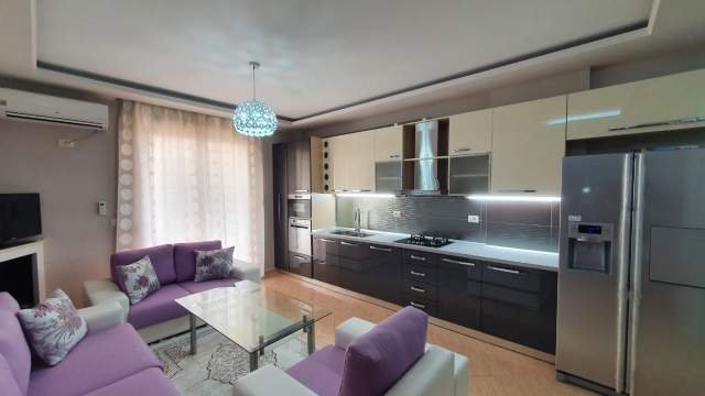 Tirane, jepet me qera apartament 2+1+BLK Kati 3, 100 m² 450 Euro (don bosko)
