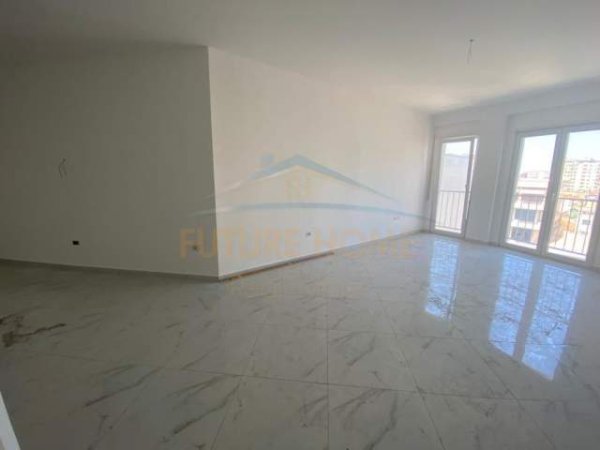 shitet apartament 2+1 Kati 4, 122 m² 147.000 Euro (Pranvera)