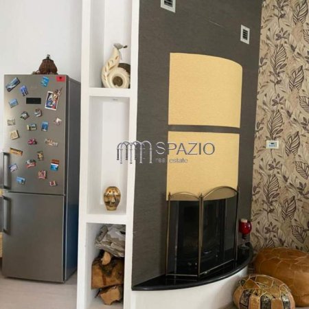 Tirane, jepet me qera apartament 1+1 Kati 4, 50 m² 350 Euro (Rruga Myslym Shyri)