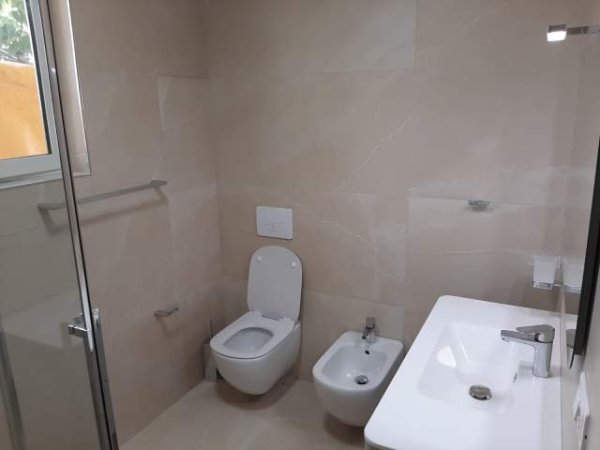 Tirane, jepet me qera Vile 1+1+BLK Kati 0, 56 m² 800 Euro (Rruga Dervish Shaba)