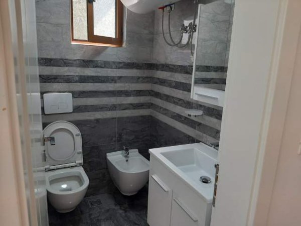 Tirane, jepet me qera Vile 1+1+BLK Kati 0, 56 m² 800 Euro (Rruga Dervish Shaba)