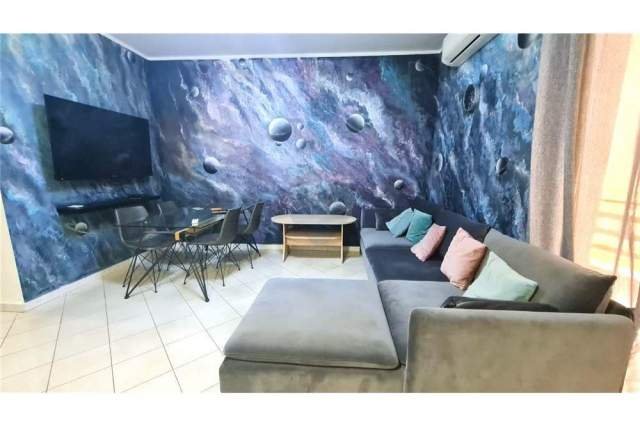 Tirane, jepet me qera apartament 2+1 Kati 3, 110 m² 550 Euro (kopshti zologjik)