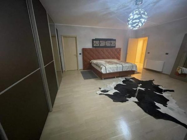 Tirane, shitet apartament 3+1+BLK Kati 2, 290 m² 463.000 Euro (Ish Ekspozita shqipria Sot)