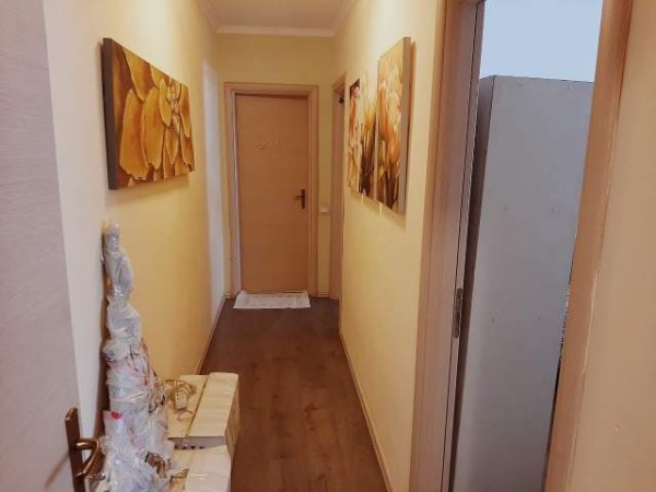 Tirane, jepet me qera apartament 2+1+A+BLK Kati 6, 105 m² 600 Euro (Rruga fosina plaku)